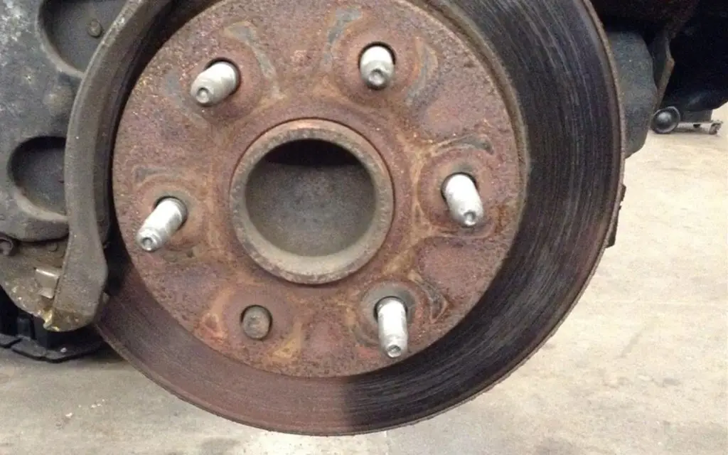 How to Fix Loose Wheel Studs