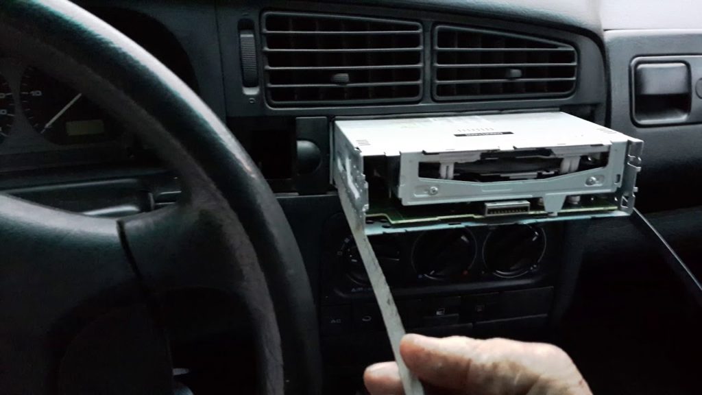 How to Remove Alpine Car Stereo