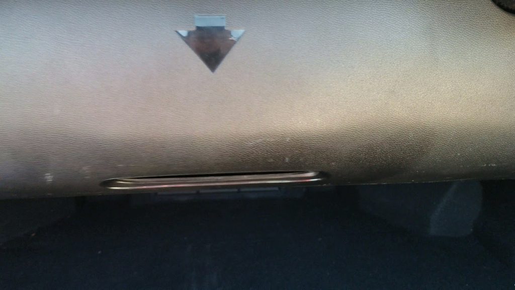 How to Close Trunk Partition Mercedes E350